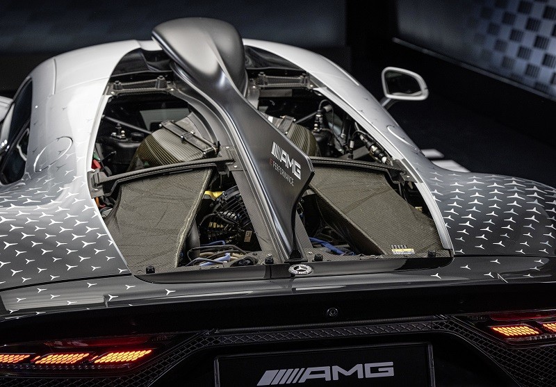 Mercedes-AMG ONE predstavljen, Formula 1 od sad vozi u našem društvu 27
