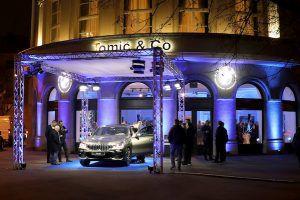 BMW X ispred Tomic Co