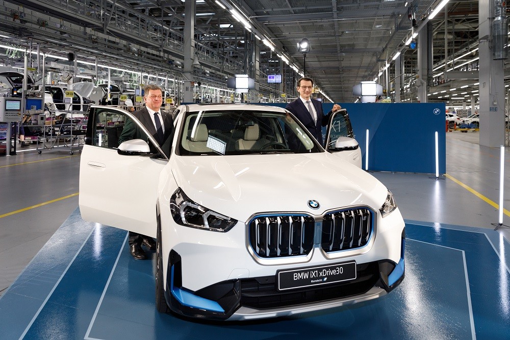 BMW iX1 stiže, krenula proizvodnja još jednog električnog modela 19