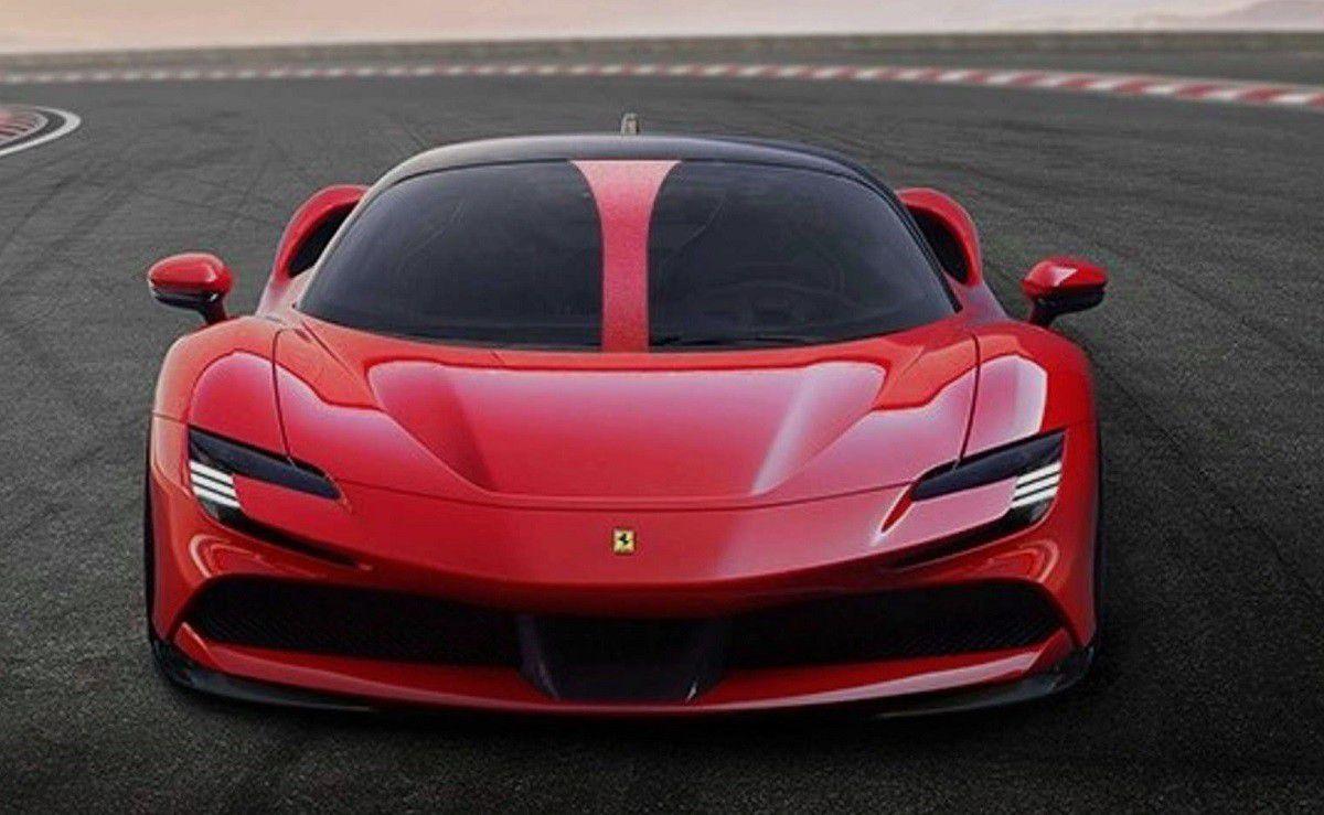 Ferrari DT naslovna