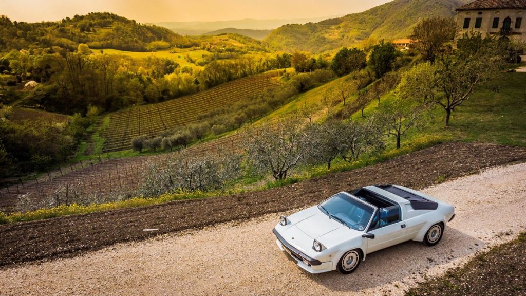 Lamborghini Jalpa  godina fascinacija