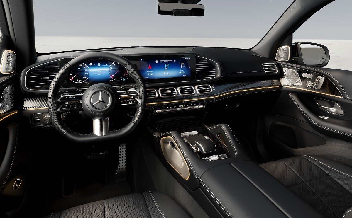 Mercedes-Benz GLS upravo je otkrio svoje novo 'facelift' izdanje, napredniji i s još više opcija 26