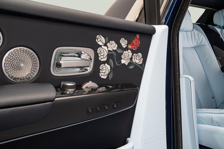 Rolls Royce Rose Phantom  Interior Door Mid Handle  edit