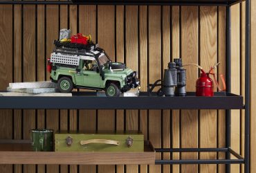 Land Rover Defender u LEGO inačici slavi 75 godina avantura 30